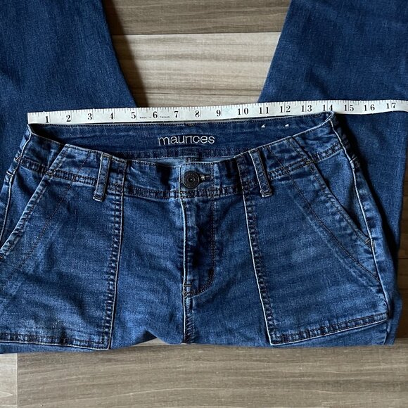Maurices Jeans Size Medium - Picture 10 of 13